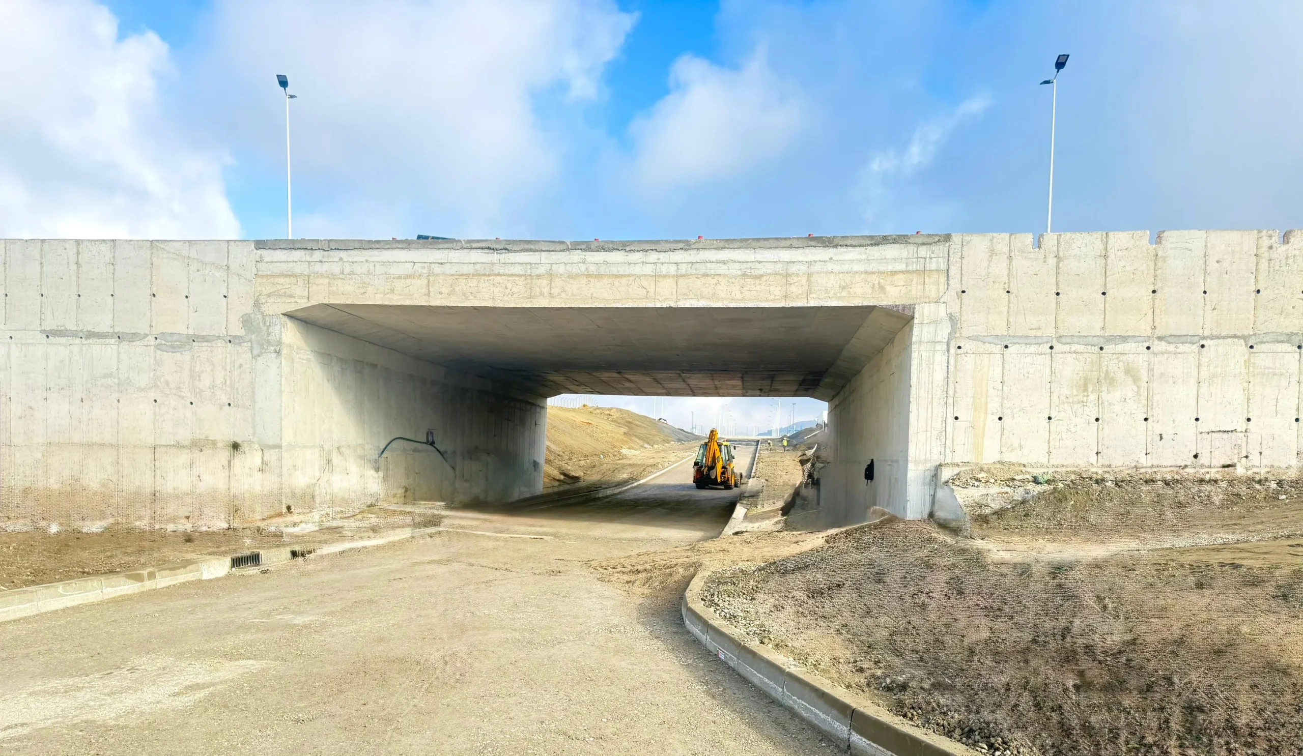 Travaux de construction d’ouvrages d’art – Liaison 1 de Tanger Automotive City (TAC) | Chantiers Internationaux Modernes Travaux de construction douvrages dart %E2%80%93 Liaisons 1 2 de Tanger Automotive City TAC 2 4 scaled